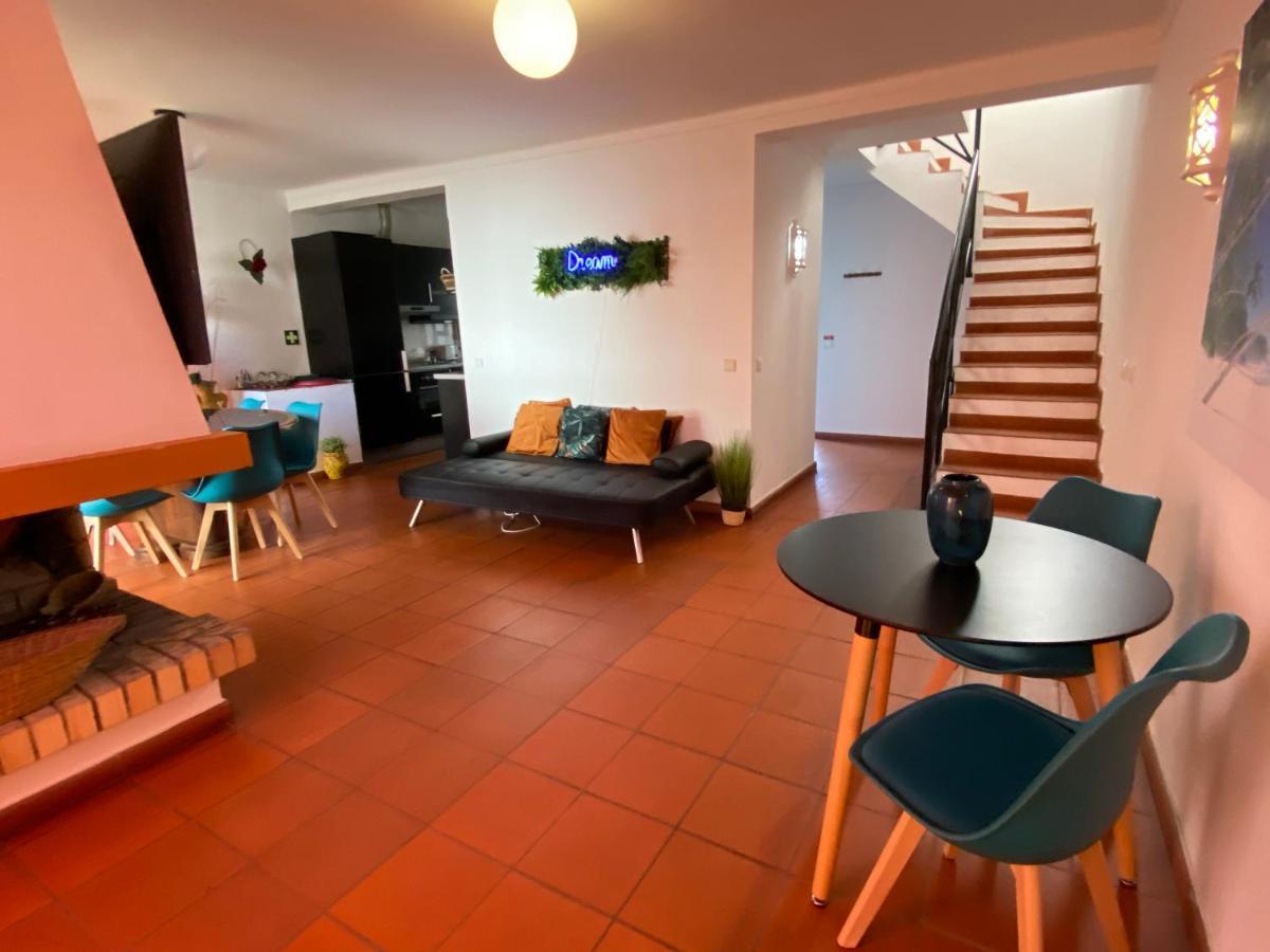 Villa Summer House, Only 2 Minutes To The Beach In Vilamoura! Exterior foto
